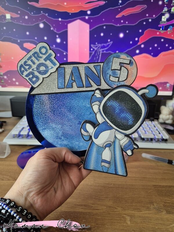 Cake topper anniversaire Astro Bot