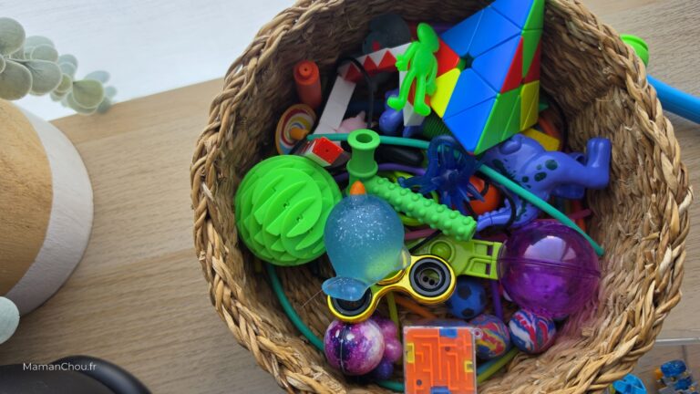 Matériel sensoriel à la maison : guide pratique pour parents